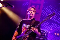 YU-KI（B）（Photo by TAKASHI KONUMA）