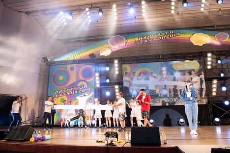 堺和泉の歌に乗せてゴールする関西のおっさん。