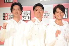 左から秋山真太郎、八木将康、佐藤寛太。