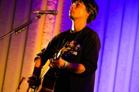 吉田結威（G, Vo）