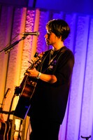 吉田結威（G, Vo）