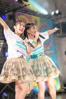 左から堀くるみ、根岸可蓮。