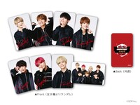 来場特典のオリジナルラミネートカード（前期）。