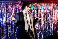 松永天馬「ポルノグラファー」ミュージックビデオより。