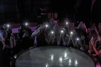 松永天馬「ポルノグラファー」ミュージックビデオより。