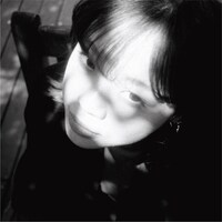 山崎彩音「LIFE」ジャケット