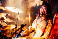 大貫みく（Dr / the peggies）（Photo by Taichi Nishimaki）