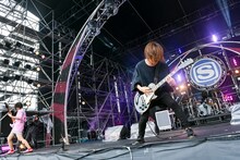 ヤバイTシャツ屋さん（撮影：岸田哲平﻿）