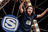 R-指定（Creepy Nuts）（撮影：西槇太一﻿）