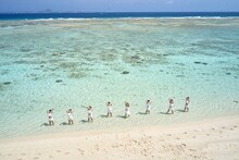 ハコイリ▽ムスメの1s写真集「ニライカナイ」より。