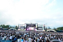 「After the Rain 2019 ～真夏のそらまふ大発生!!＠富士急ハイランド～」8月25日公演の様子。（撮影：小松陽祐［ODD JOB］、堀卓朗［ELENORE］、釘野孝宏）