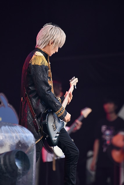 人気画像1位は「After the Rain、富士急ハイランドで最高の夏満喫『この荒んだ世界をハッピーに』」より、まふまふ。（撮影：小松陽祐［ODD JOB］、堀卓朗［ELENORE］、釘野孝宏）