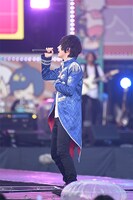 人気画像8位は「After the Rain、富士急ハイランドで最高の夏満喫『この荒んだ世界をハッピーに』」より、そらる。（撮影：小松陽祐［ODD JOB］、堀卓朗［ELENORE］、釘野孝宏）