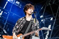 TAKUMA（Vo, G / 10-FEET）（撮影：渡邉一生）