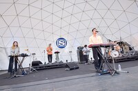 TENDRE（撮影：古溪一道）