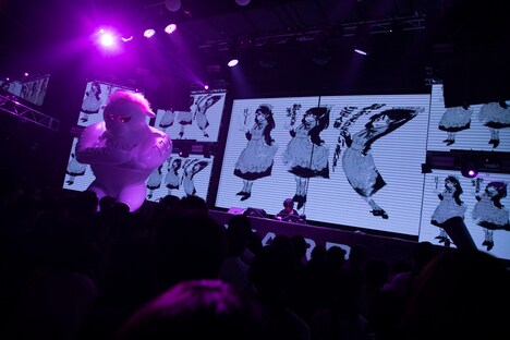 Otaku Hero（Jun Inagawa）