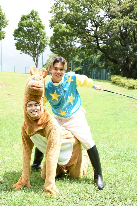 タカシとカイ。