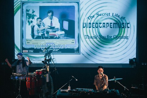 「VIDEOTAPEMUSIC "The Secret Life Of VIDEOTAPEMUSIC" Release Tour」東京公演の様子。（撮影：廣田達也）