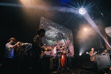 「VIDEOTAPEMUSIC "The Secret Life Of VIDEOTAPEMUSIC" Release Tour」東京公演の様子。（撮影：廣田達也）