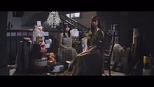 日向坂46「こんなに好きになっちゃっていいの？」ミュージックビデオのワンシーン。