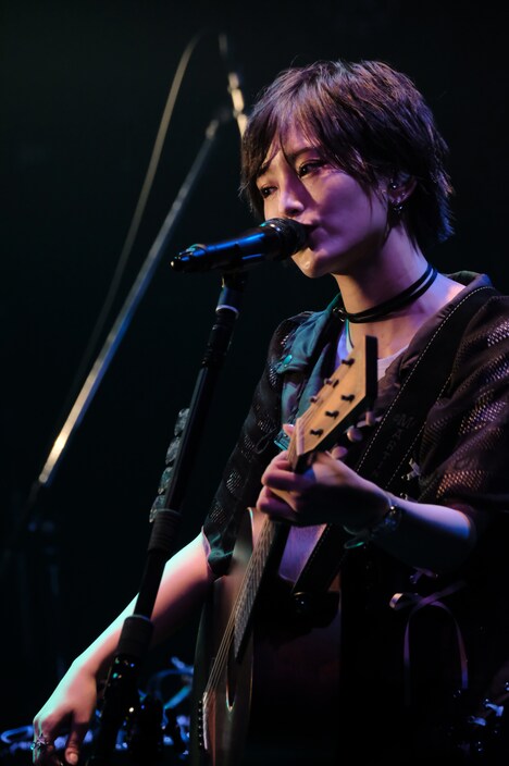 山本彩「MTV LIVE PREMIUM: Sayaka Yamamoto」の様子。（撮影：原田直樹）