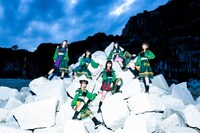 MIGMA SHELTER。中央がミミミユ。