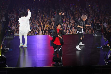 The Dirty Dawg（撮影：田浦ボン、キシノユイ、渡辺慎一）