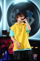 山田三郎を演じる天崎滉平。（撮影：田浦ボン、キシノユイ、渡辺慎一）