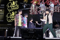 シブヤ・ディビジョンFling Posseとシンジュク・ディビジョン麻天狼。（撮影：田浦ボン、キシノユイ、渡辺慎一）