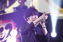 観音坂独歩を演じる伊東健人。（撮影：田浦ボン、キシノユイ、渡辺慎一）