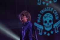 碧棺左馬刻を演じる浅沼晋太郎。（撮影：田浦ボン、キシノユイ、渡辺慎一）