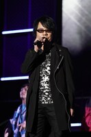 神宮寺寂雷を演じる速水奨。（撮影：田浦ボン、キシノユイ、渡辺慎一）