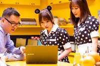 撮影中の様子。