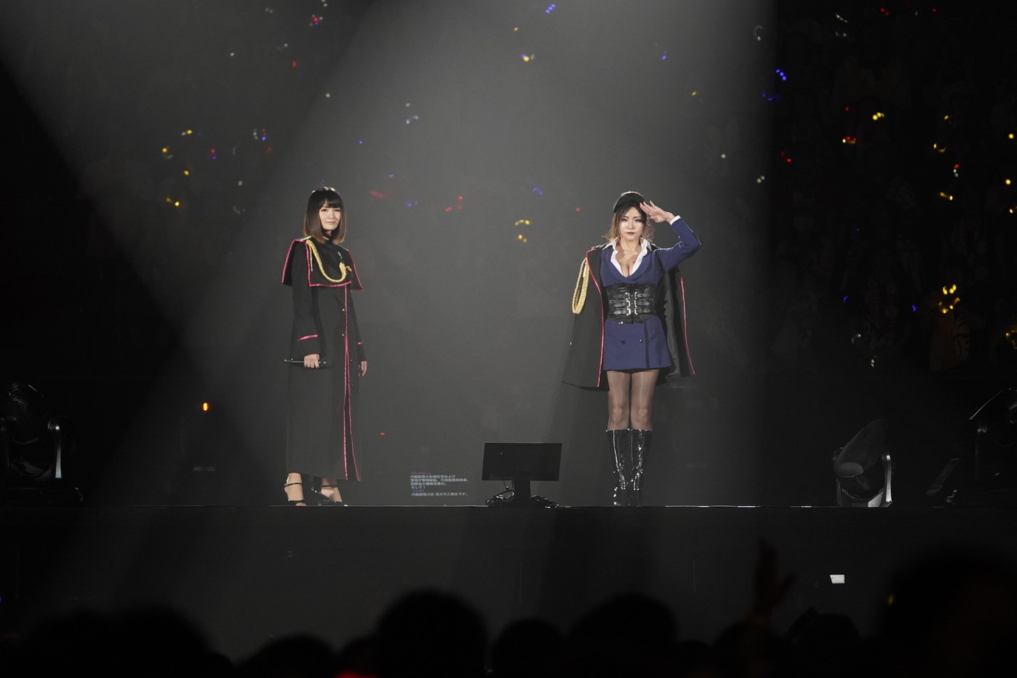 左から東方天乙統女を演じる小林ゆう、勘解由小路無花果を演じるたかはし智秋。（撮影：田浦ボン、キシノユイ、渡辺慎一）