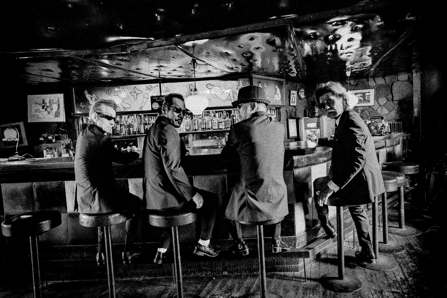 2020年から2021年末までの期間限定で活動していた横浜銀蝿40thのアーティスト写真。