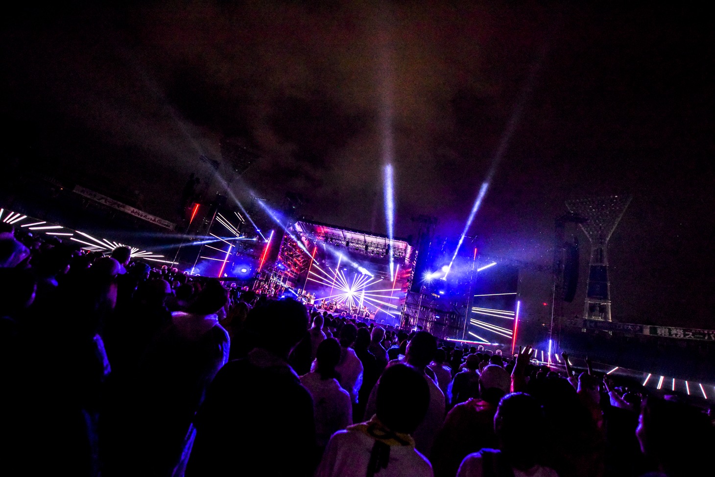 「"Suchmos THE LIVE" YOKOHAMA STADIUM」の様子。（Photo by Shun Komiyama）