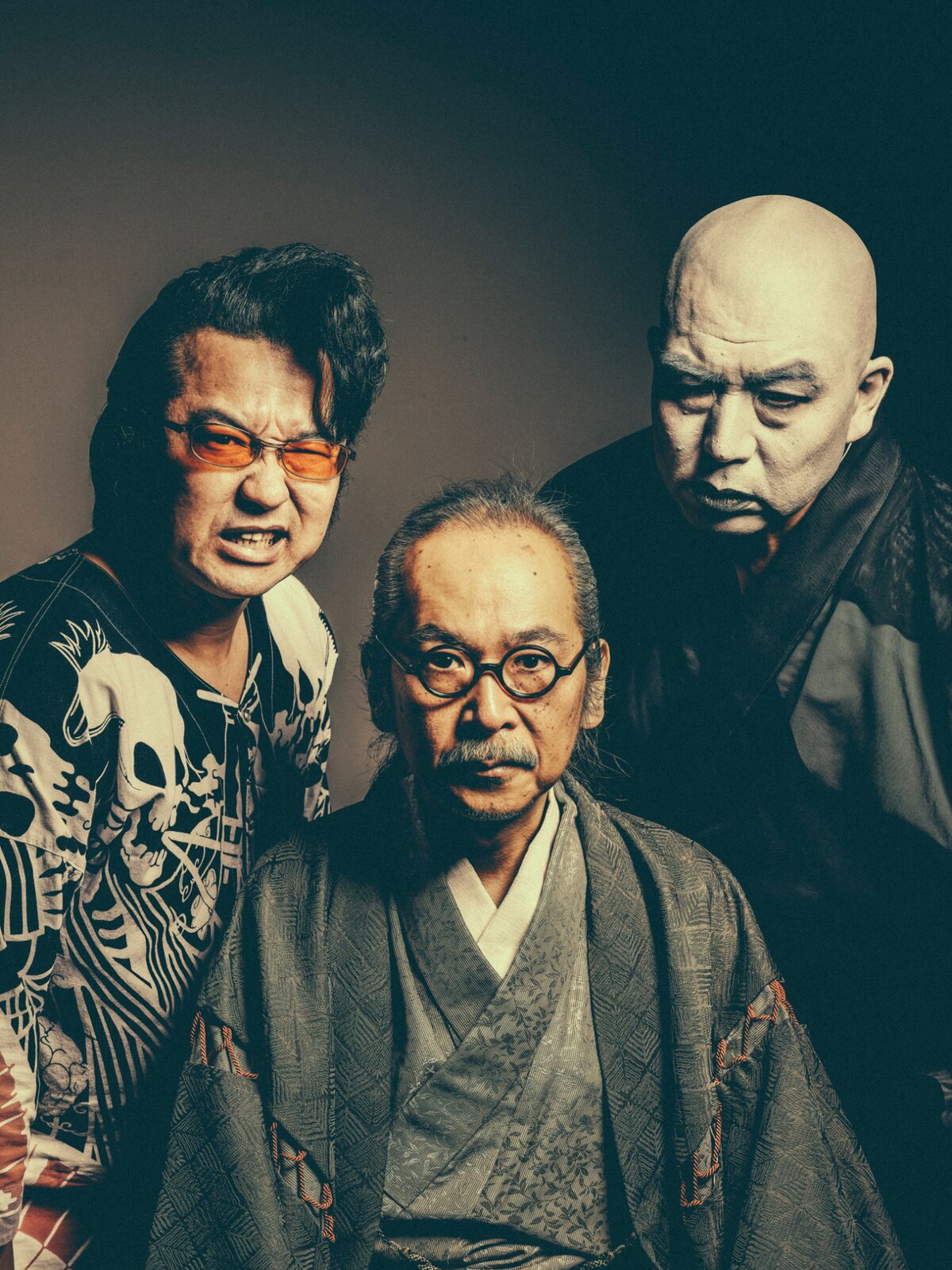 人間椅子 - 人間椅子「ヤング・ギター」表紙に初登場、コラボのギター 
