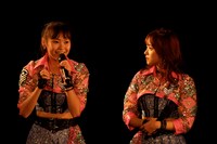 「Juice=Juice LIVE TOUR 2019 ～Con Amor～」東京・新宿ReNY公演の様子。（写真提供：アップフロントグループ）