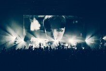 「サカナクション『LIVE SELECTION TYPE-B』」のワンシーン。(C) JVCKENWOOD Victor Entertainment Corp.