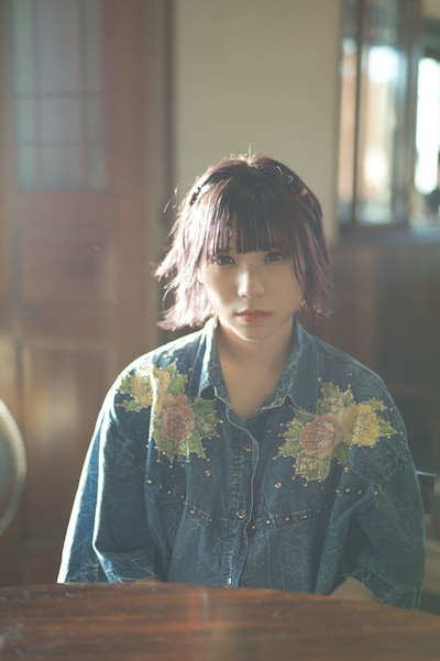 アユニ・D（BiSH）フォトブック掲載カット