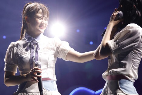 高松瞳(左)(写真提供:代々木アニメーション学院)