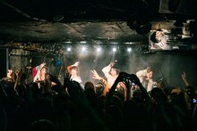 BiSのツアー初日公演の様子。（Photo by sotobayashi kenta）