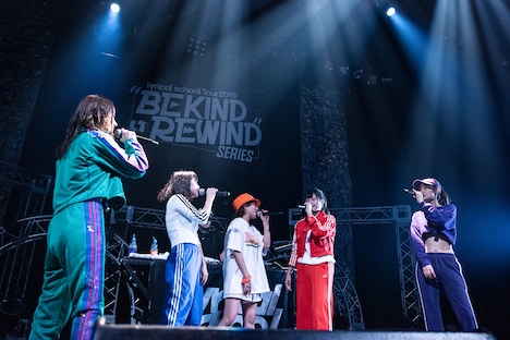 「lyrical school oneman live "BE KIND REWIND" at AKASAKA BLITZ」の様子。