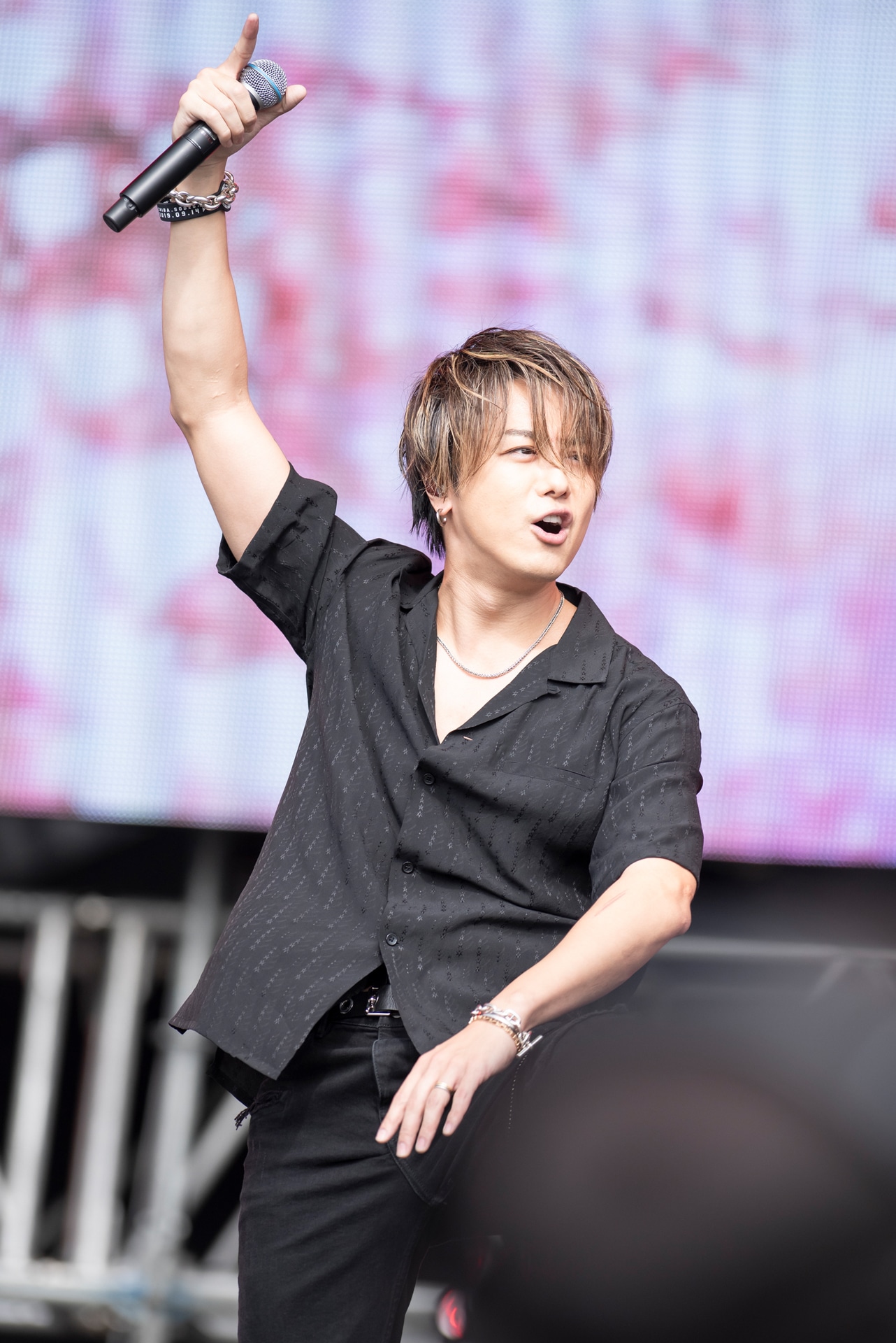 TAKAHIRO（Vo / ACE OF SPADES）（撮影：釘野孝宏）