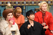 左からIKKO、丸山桂里奈、増田貴久（NEWS）、カズレーザー（メイプル超合金）。(c)日本テレビ