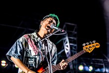 上杉研太（B / SUPER BEAVER）（撮影：青木カズロー）