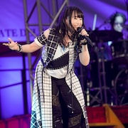 水樹奈々“音のお届け物”の先にたくさんの笑顔、3万5000人と迎えたツアーファイナル