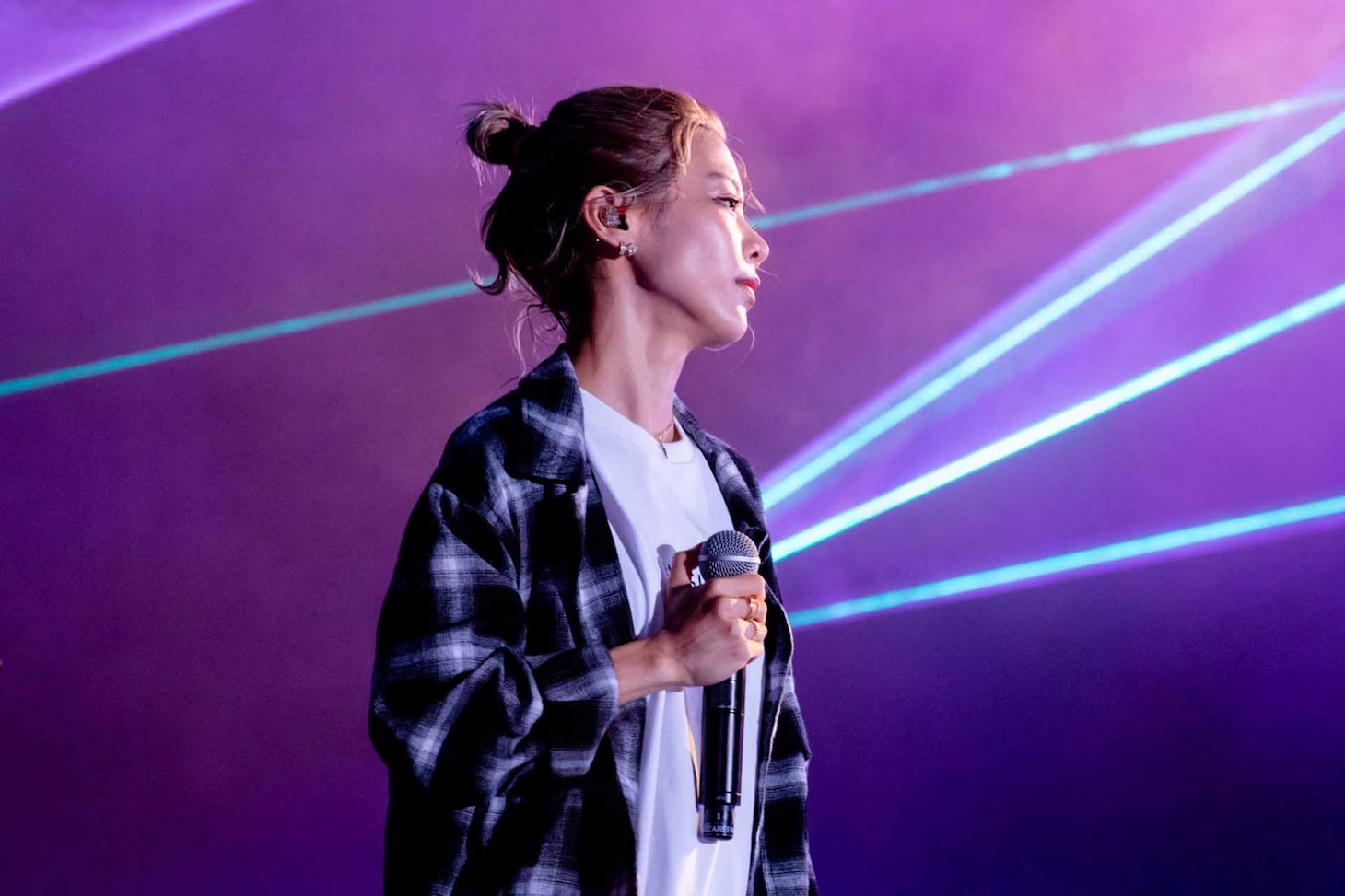 ロザリーナ（Photo by Viola Kam［V'z Twinkle］）