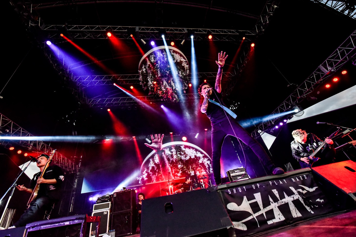 SiM（Photo by AZUSA TAKADA）