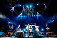 THE ORAL CIGARETTES×GEN×田邊駿一「ReI」のパフォーマンスの様子。（Photo by Viola Kam［V'z Twinkle］）